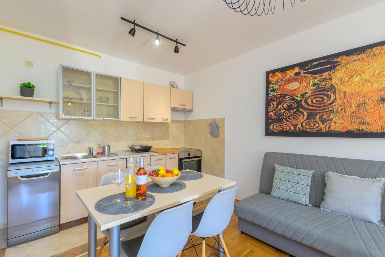 Apartment Vita Pola Esterno foto