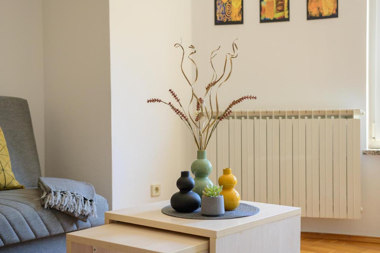Apartment Vita Pola Esterno foto