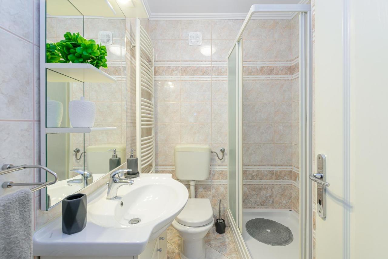 Apartment Vita Pola Esterno foto